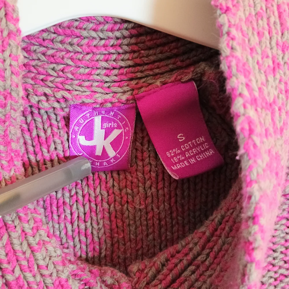 Charming Pink Knit Kids Cape Size Small